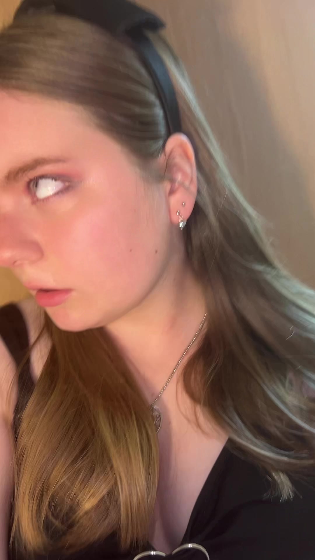 @𝕩𝕤𝕠𝕡𝕙𝕤