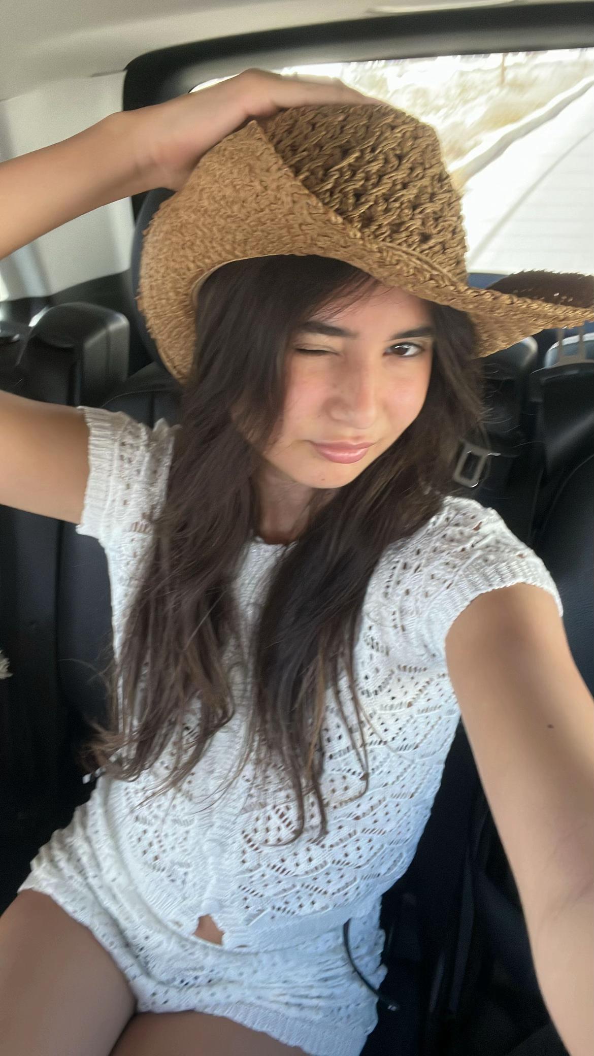 @Eliana