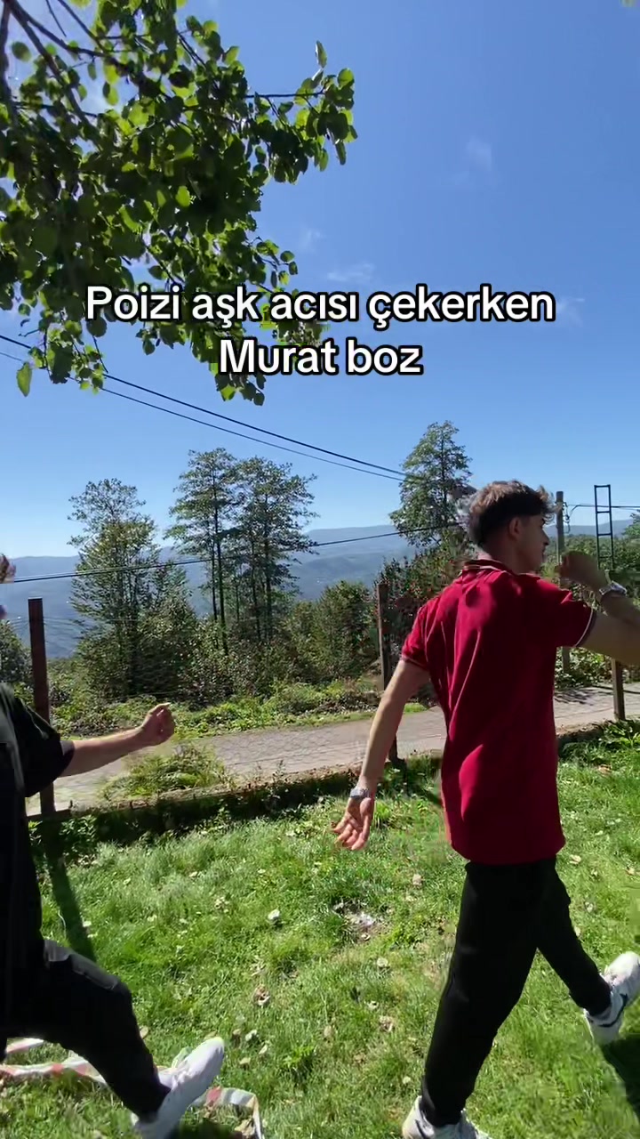 @Ne bakıyon kardeşşş