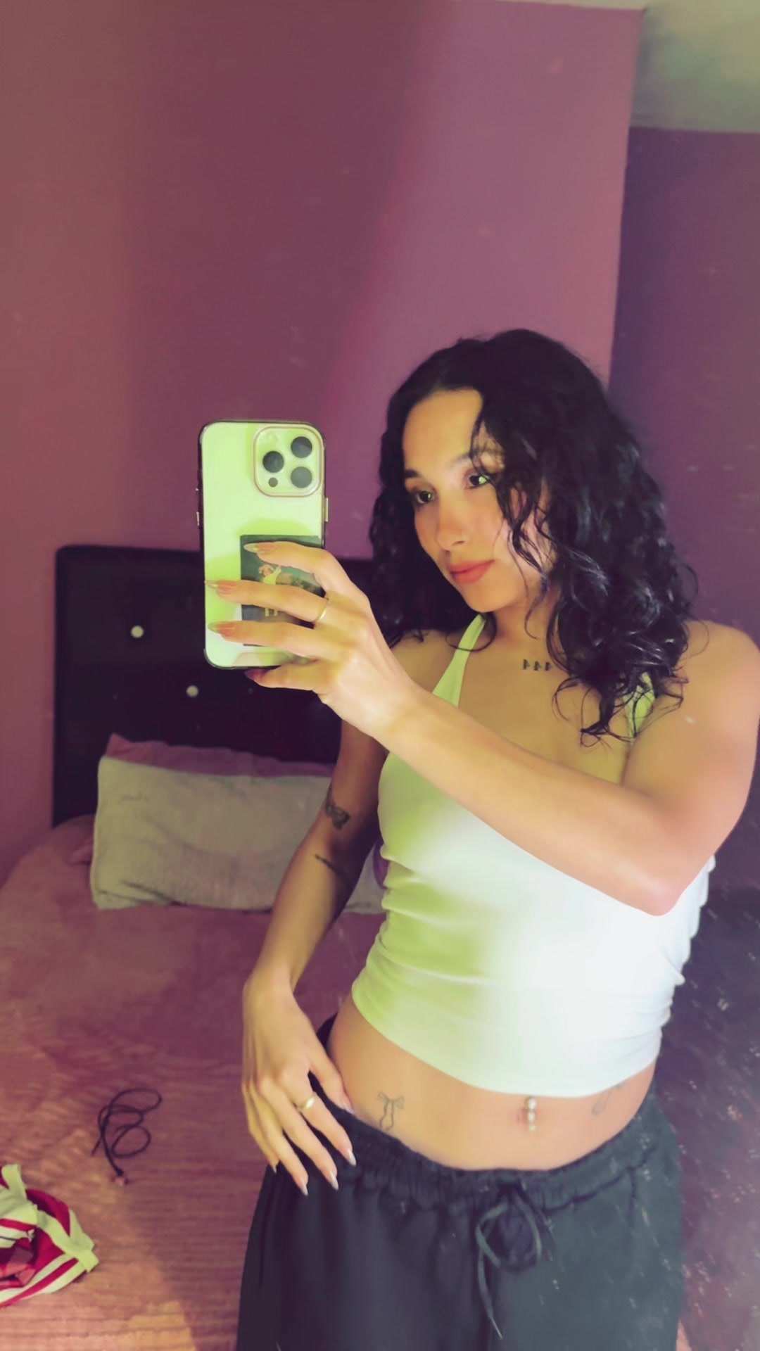 @nicolegaunaa