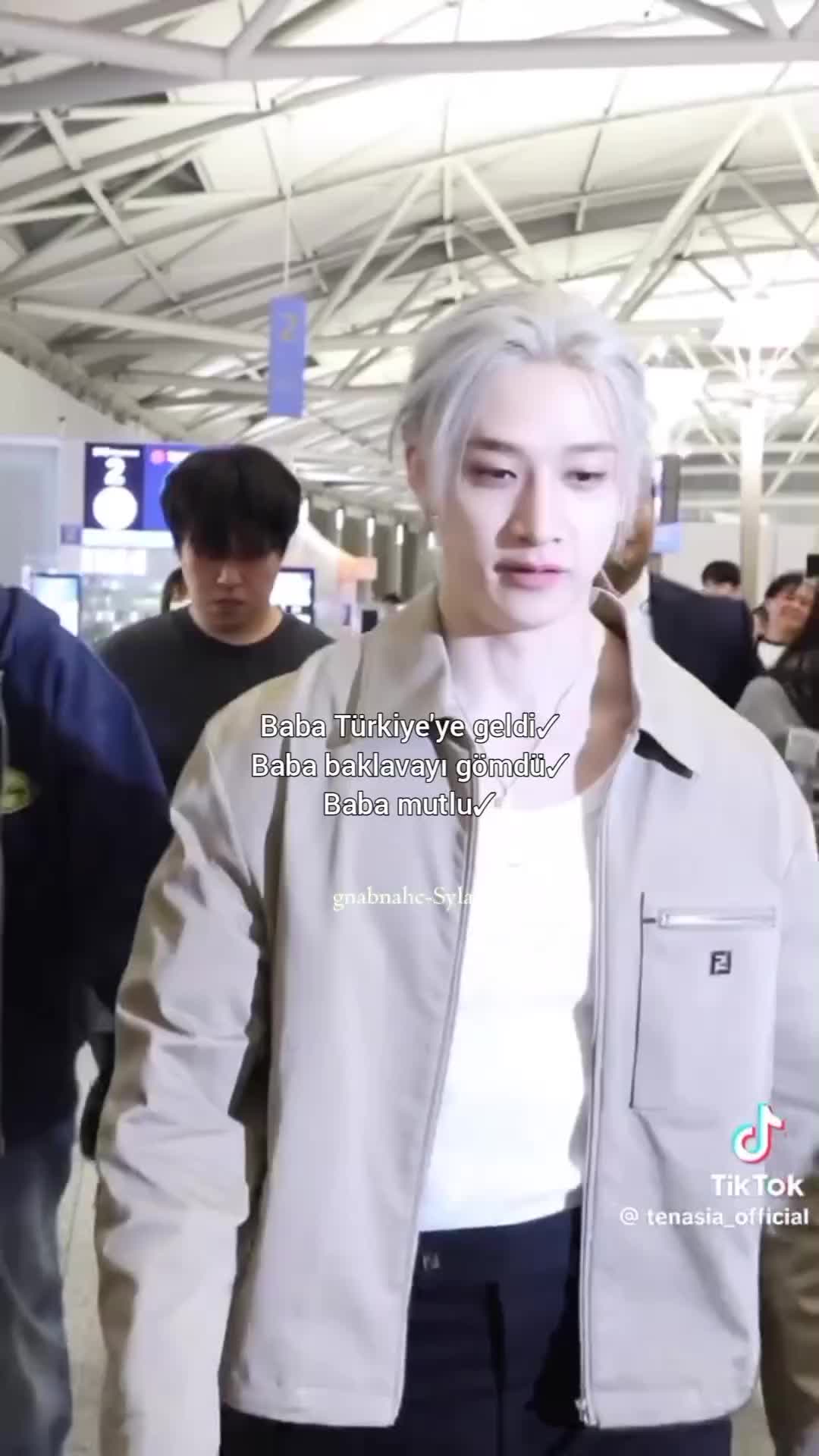 @gnabnahc༄𝘚𝘺𝘭𝘢𝘴