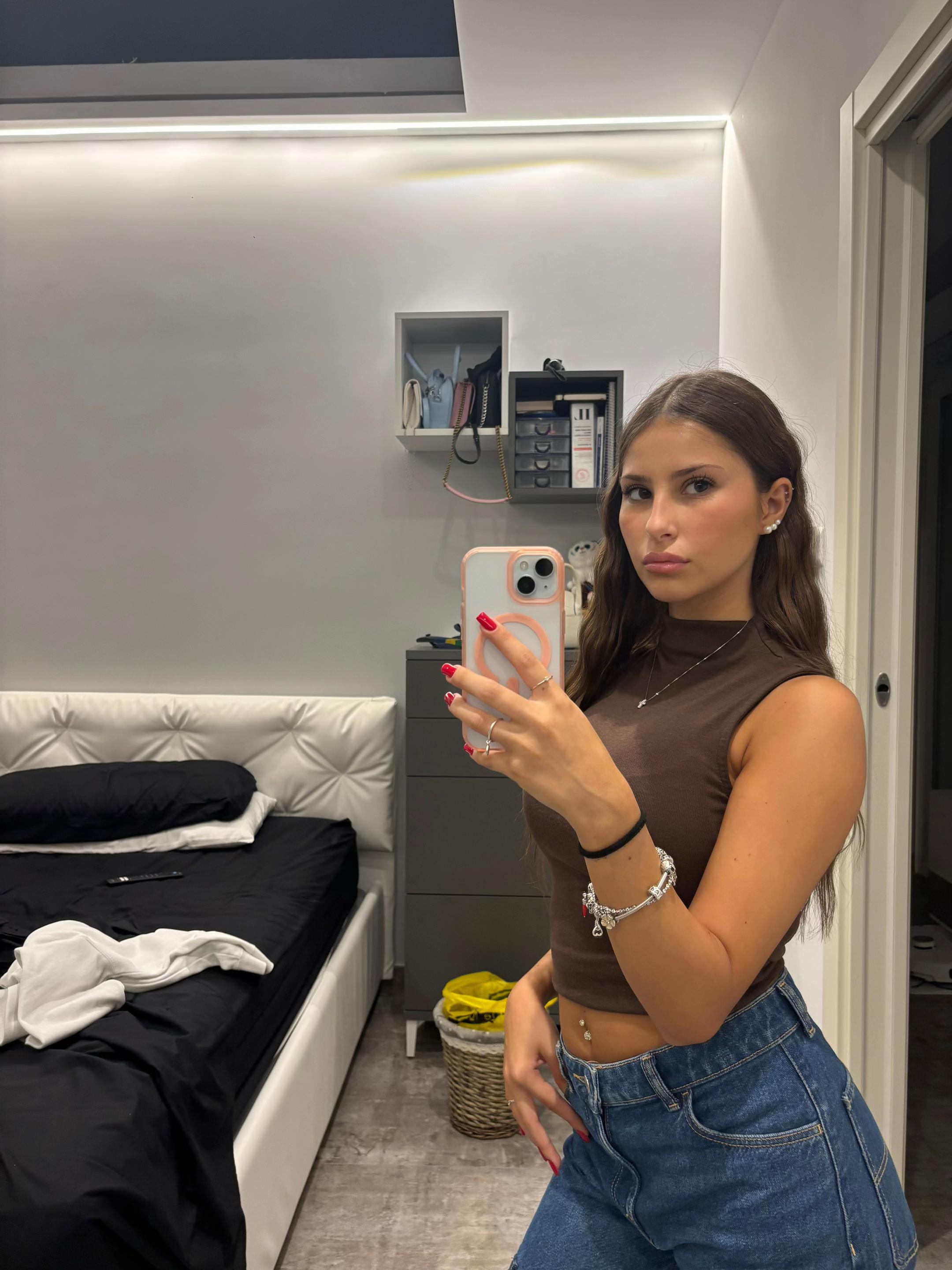 @AV