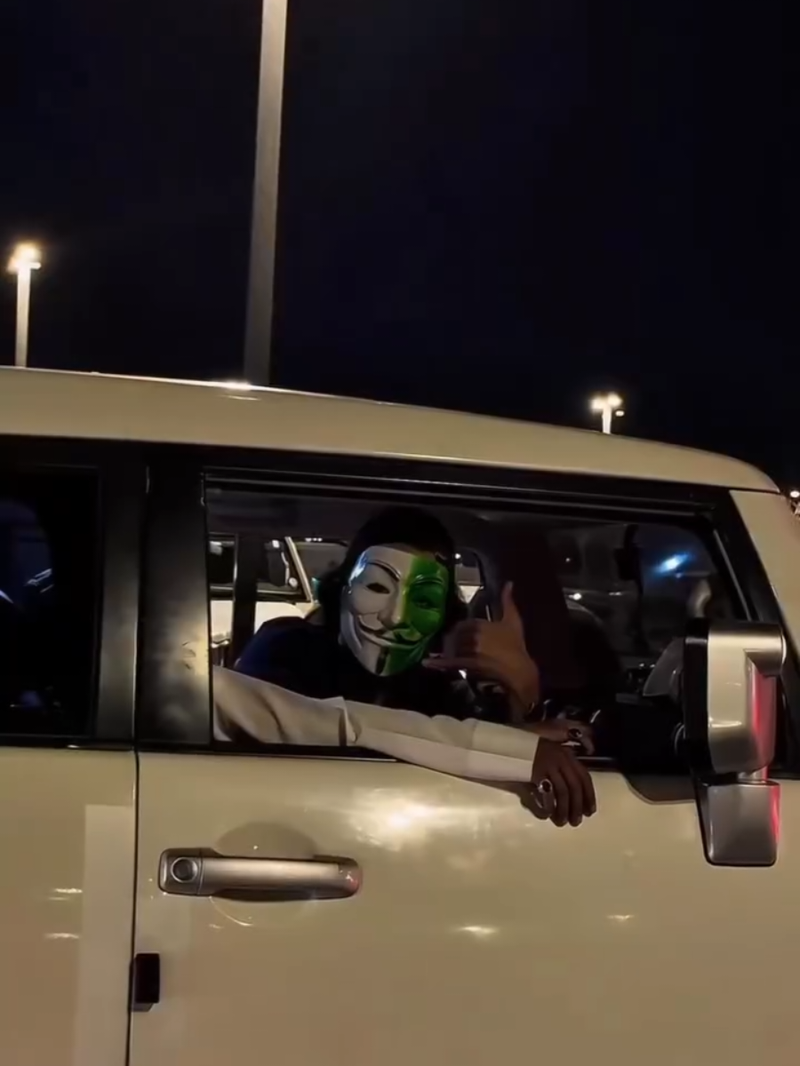 @riyadhonfoot