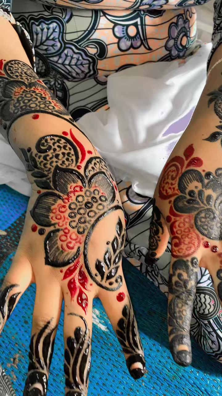 @Suwaiba henna🌿🥀