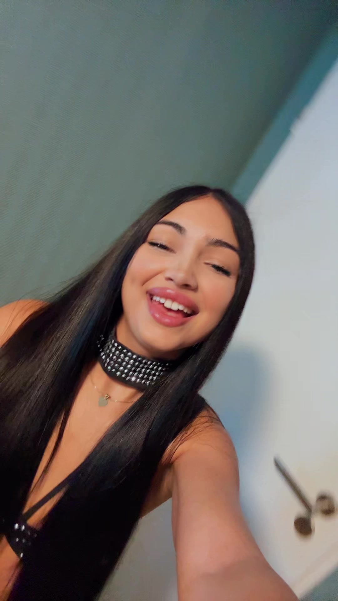 @denisaamira29