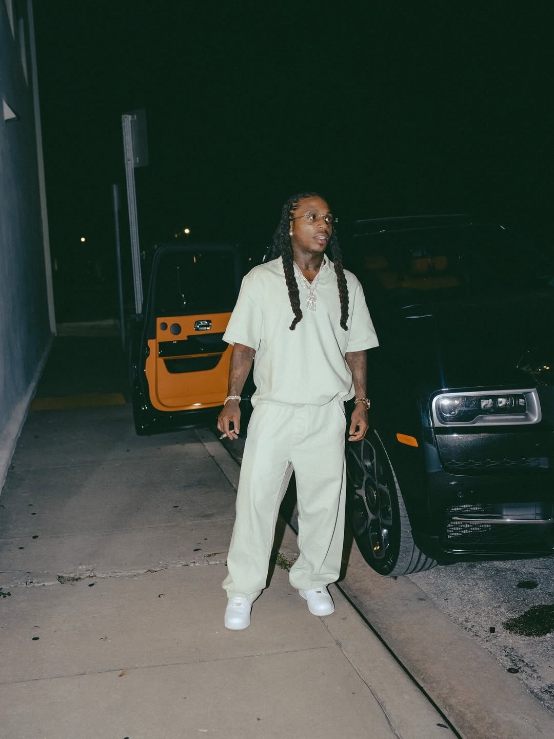 @Jacquees