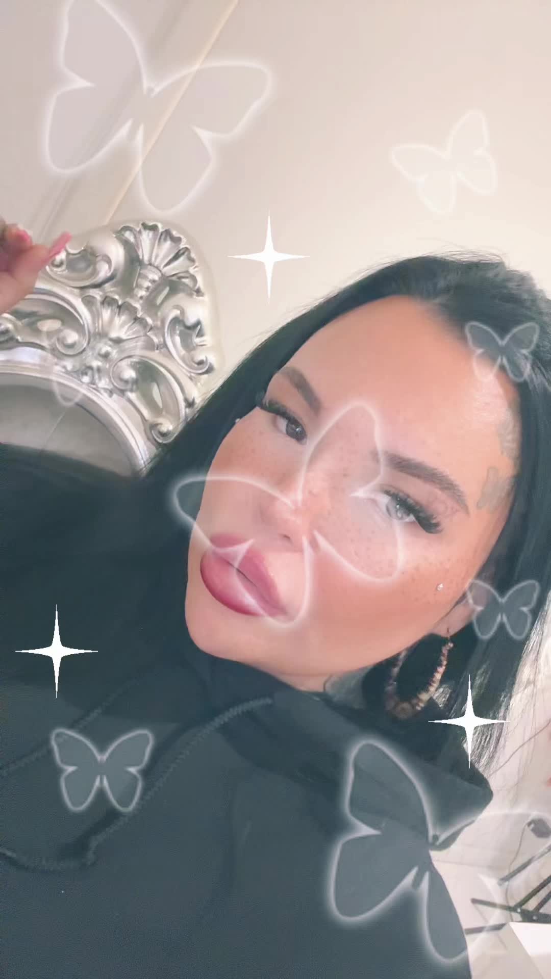 @junalouuu
