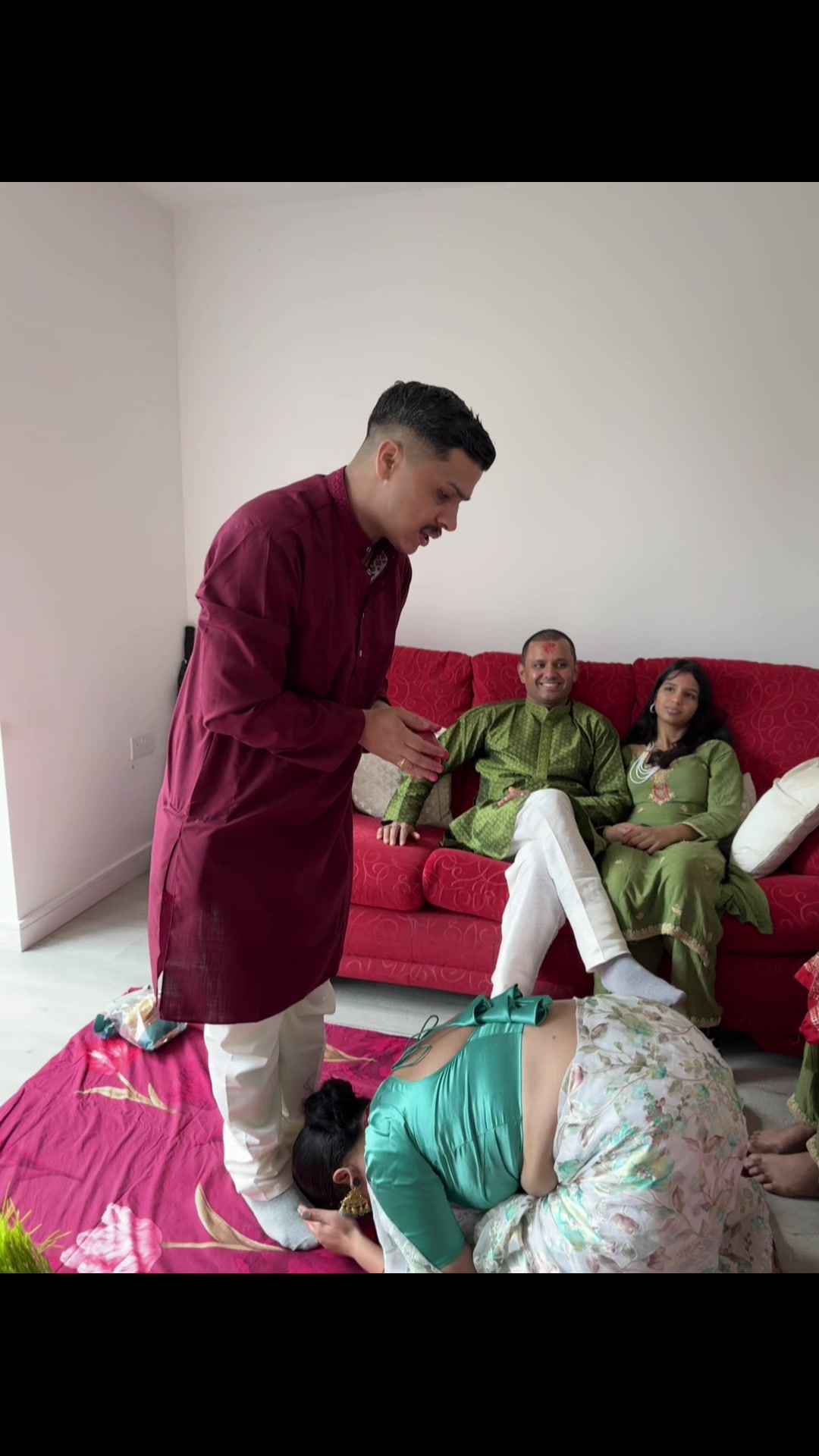 @00:❤️&zwj;🩹:00🇳🇵 - 🇬🇧