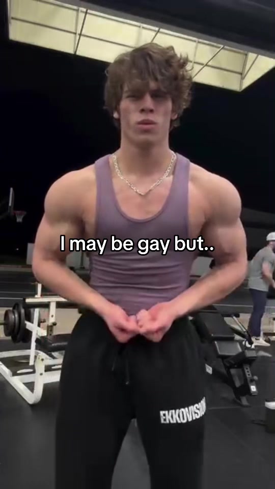 @jackedhiddencowboy