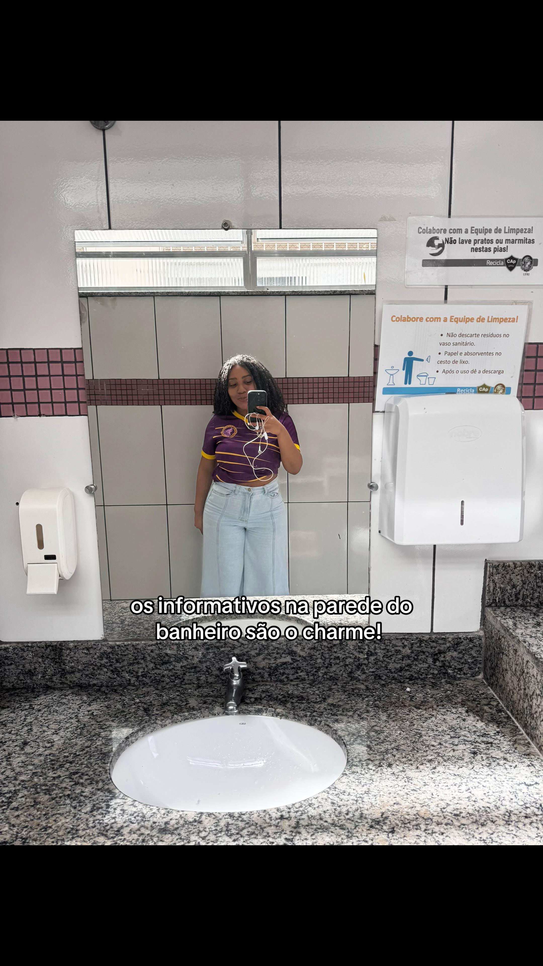 @Camille Andrade