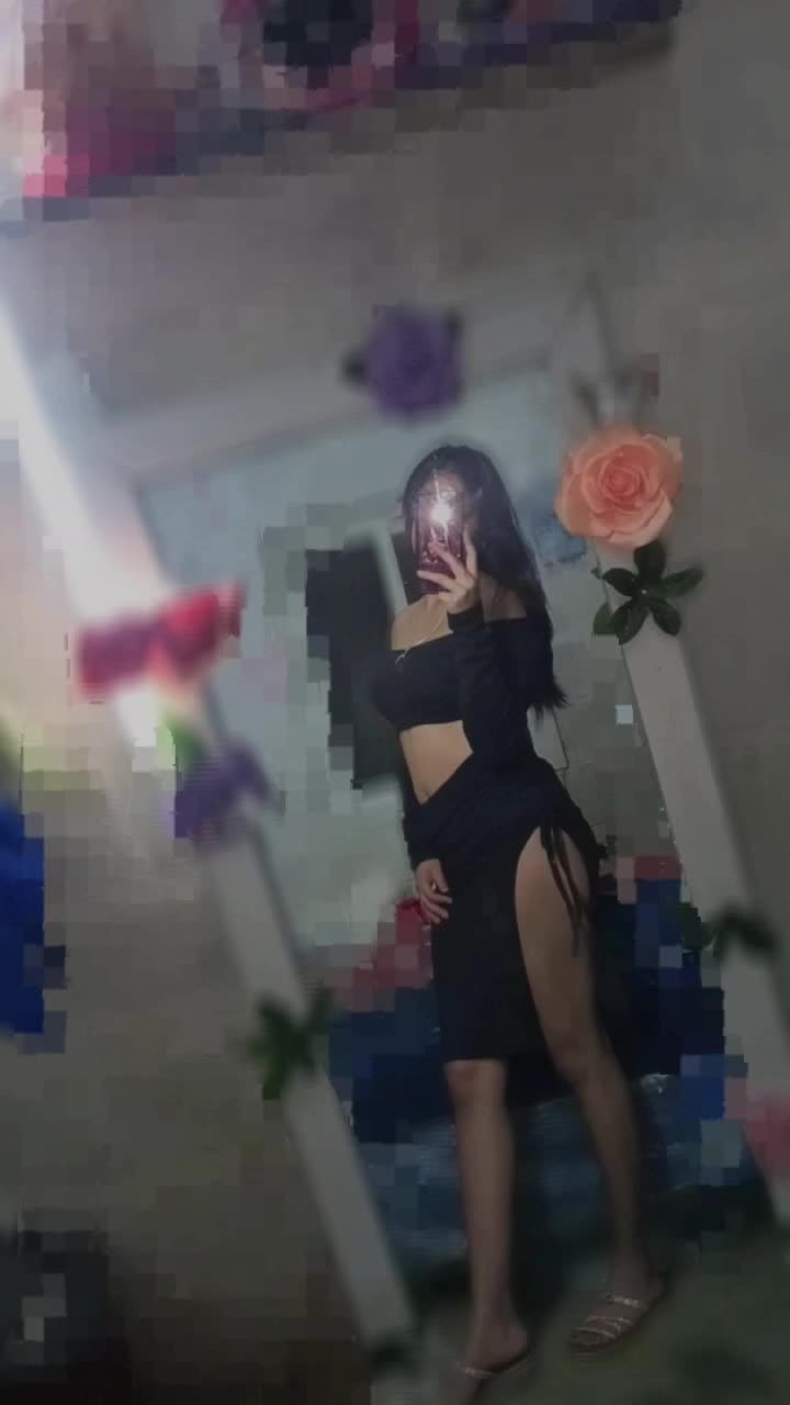 @𝒜𝒷𝓎 𝐿𝑜𝓅𝑒𝓏