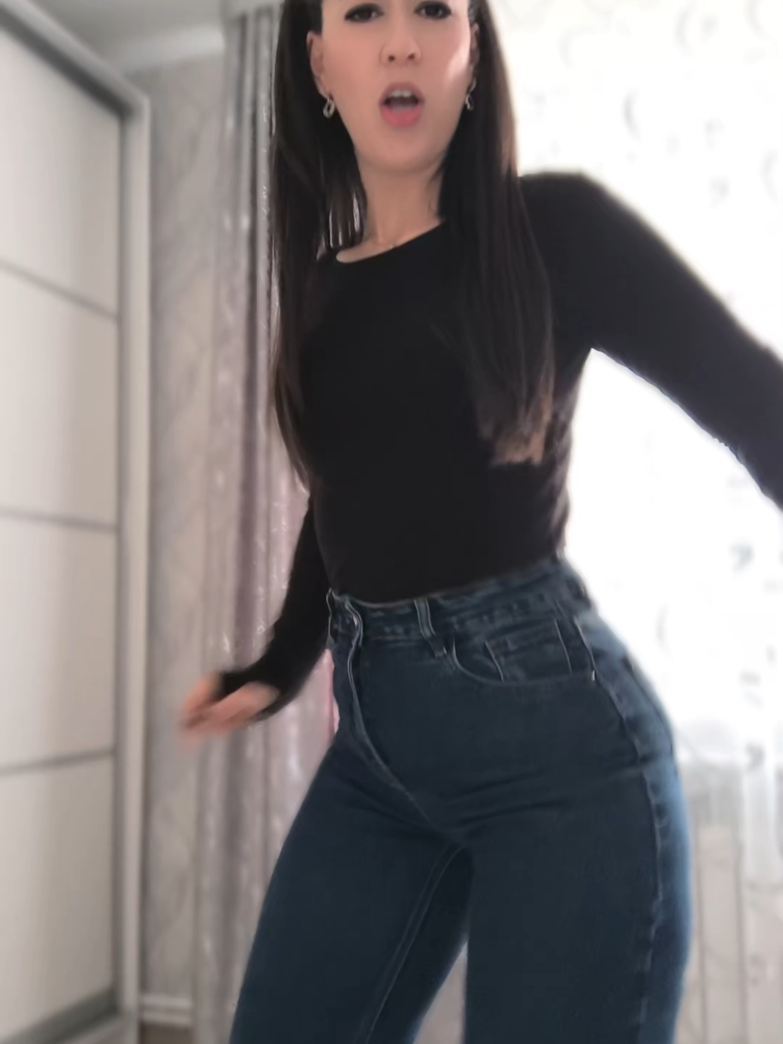 @Мехри