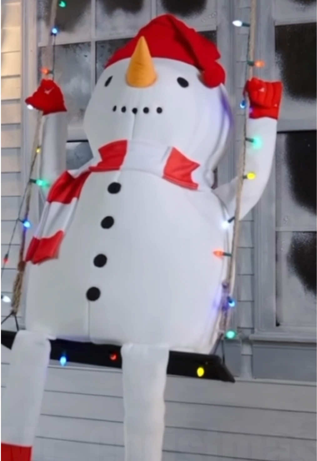 @Mr. Christmas