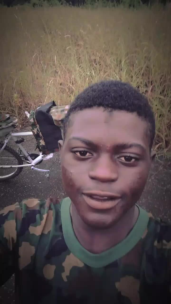 @B&AElig;RD&Euml; JR̃