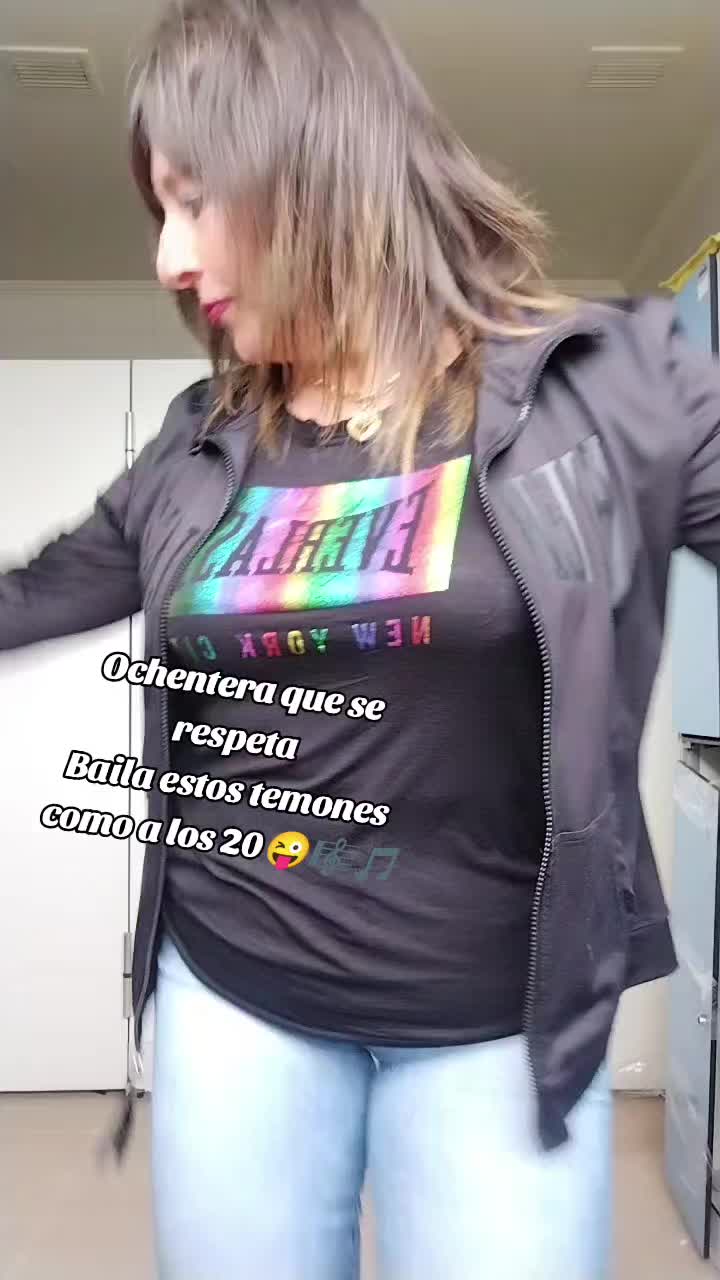 @Sandriii74