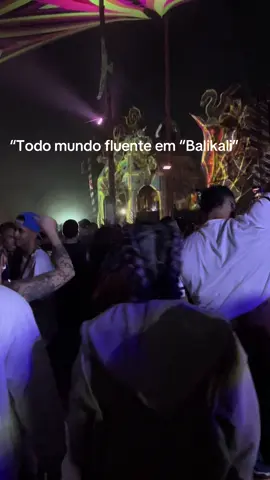 @N&oacute;s na Rave👾