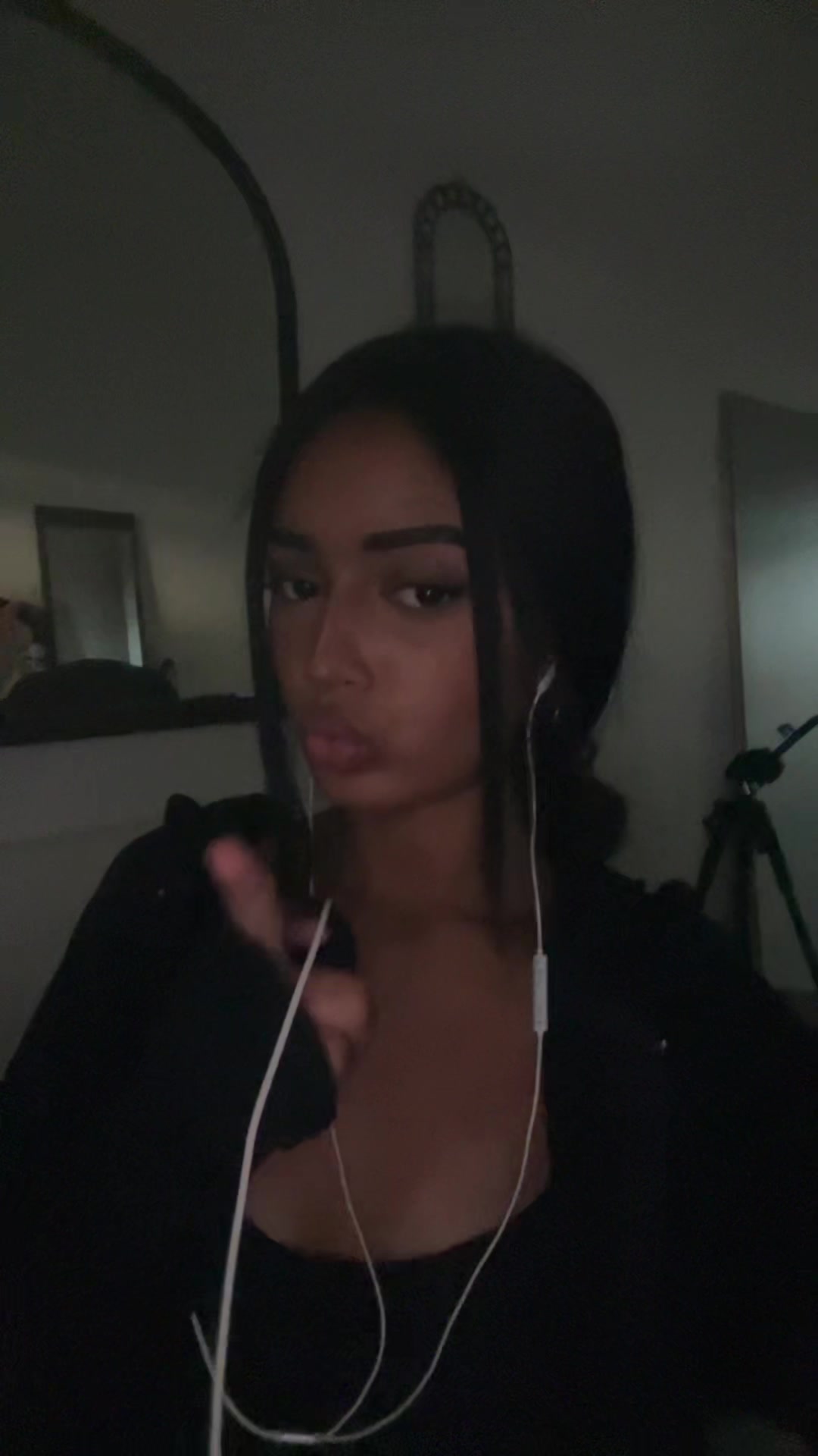 @𝐍𝐨𝐫𝐚🤍