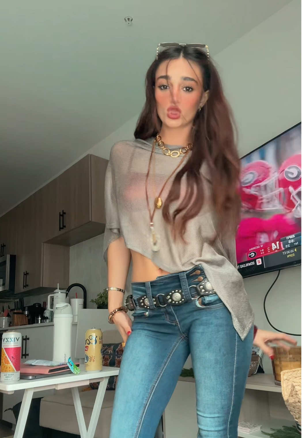 @isabella