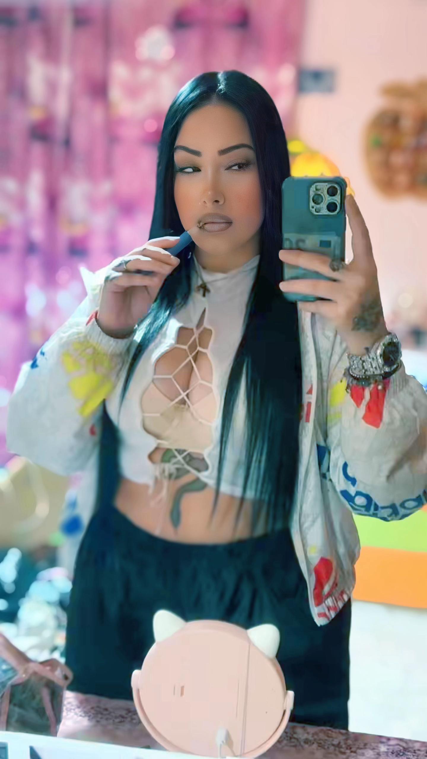 @𝕽𝖔𝖘𝖆 𝖓𝖊𝖗𝖆✨