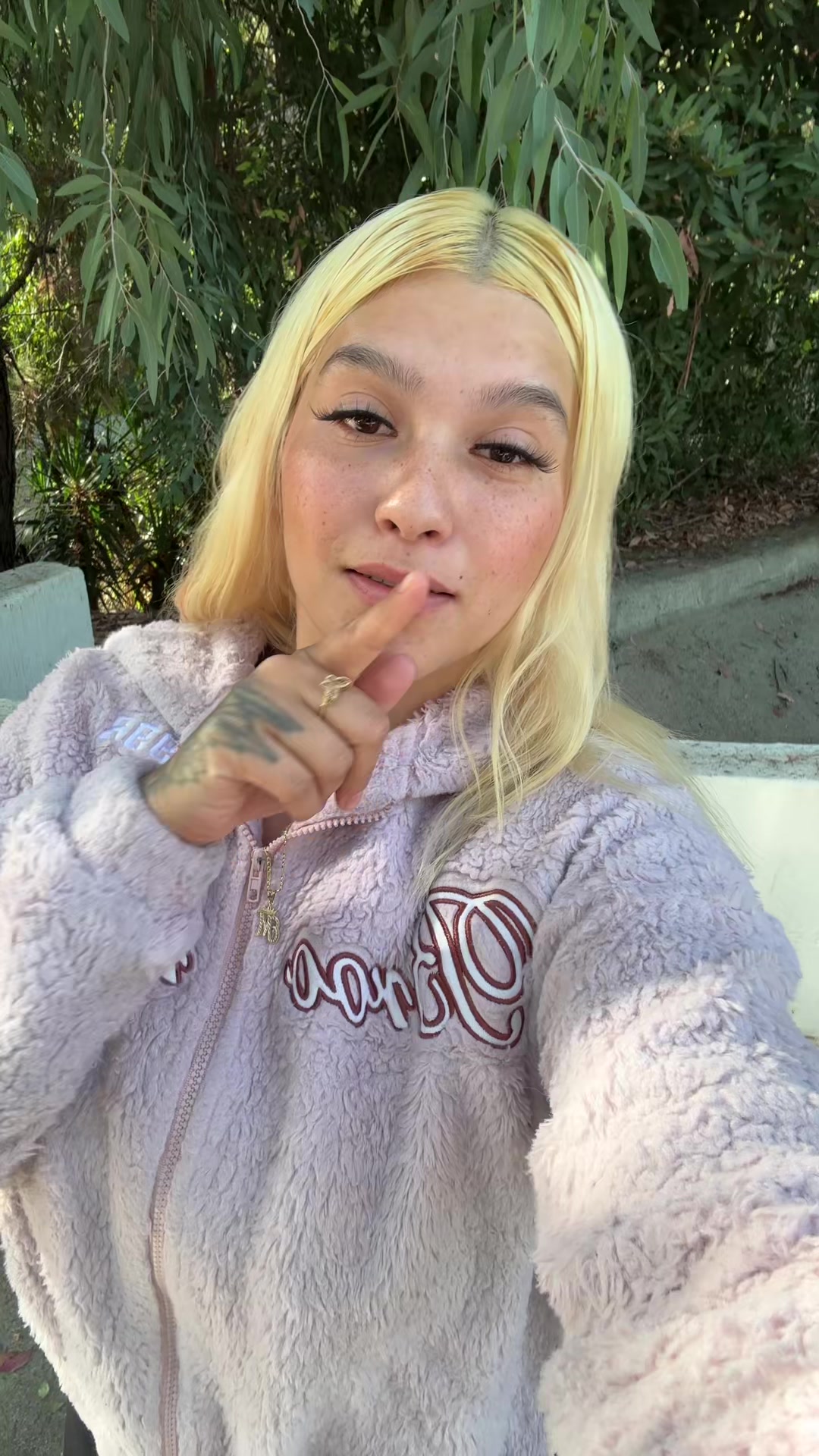 @Beautiful Mikayla