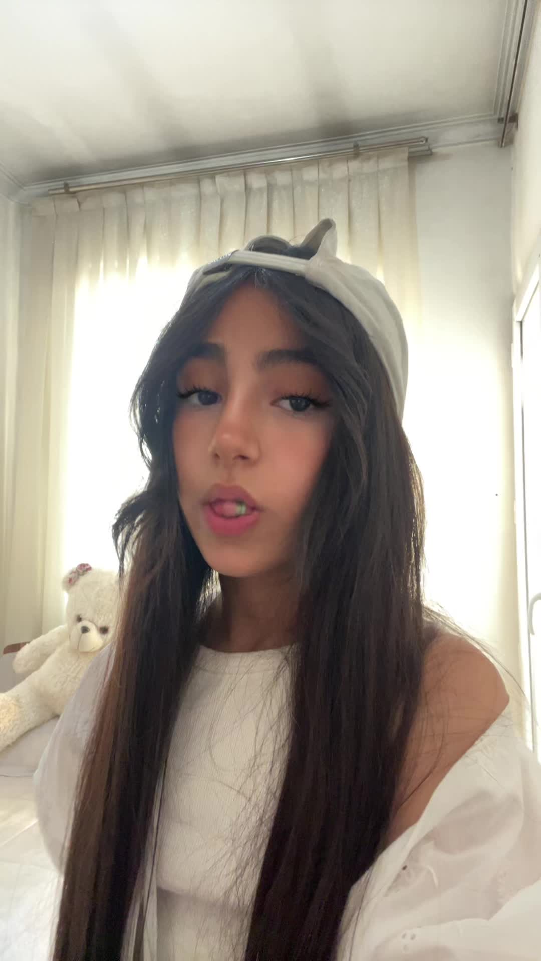 @zahraoroji