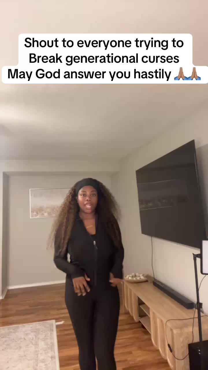 @annyakins_