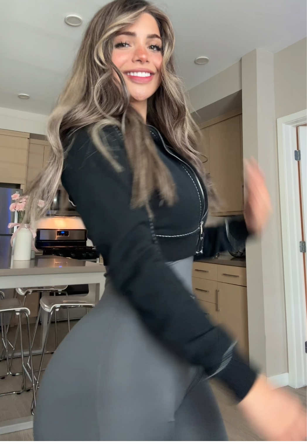 248.7K hearts, 15.5K | Alina Rose (@realalinnarosee)