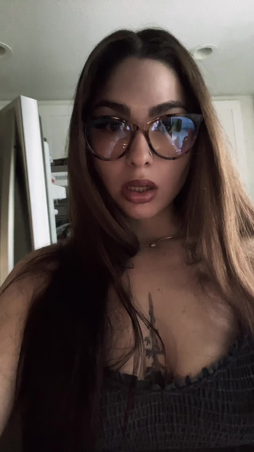 @🍸