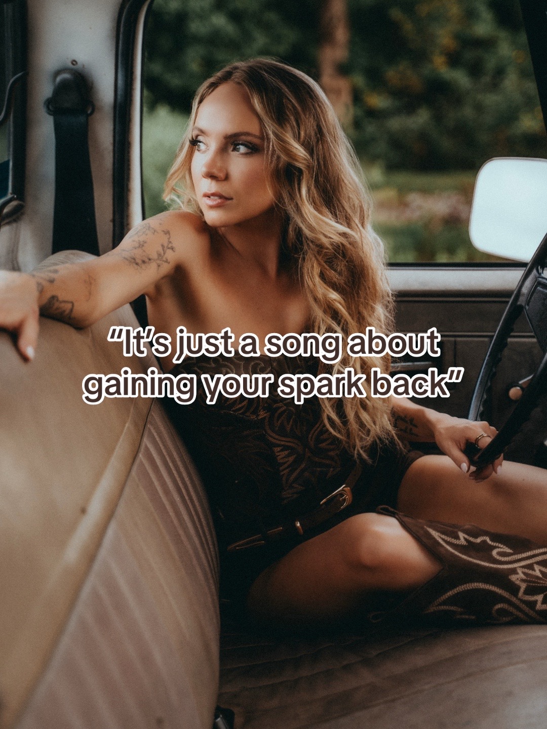@Danielle Bradbery