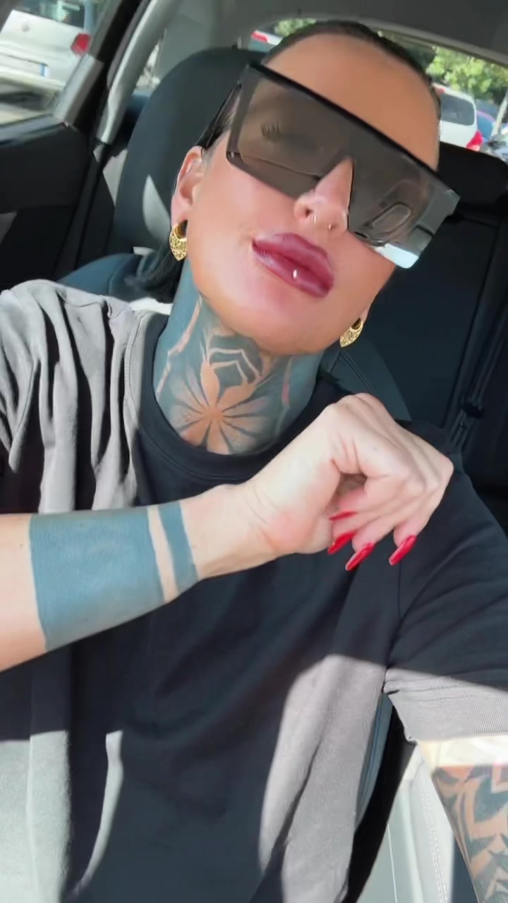 @kathaleanoir
