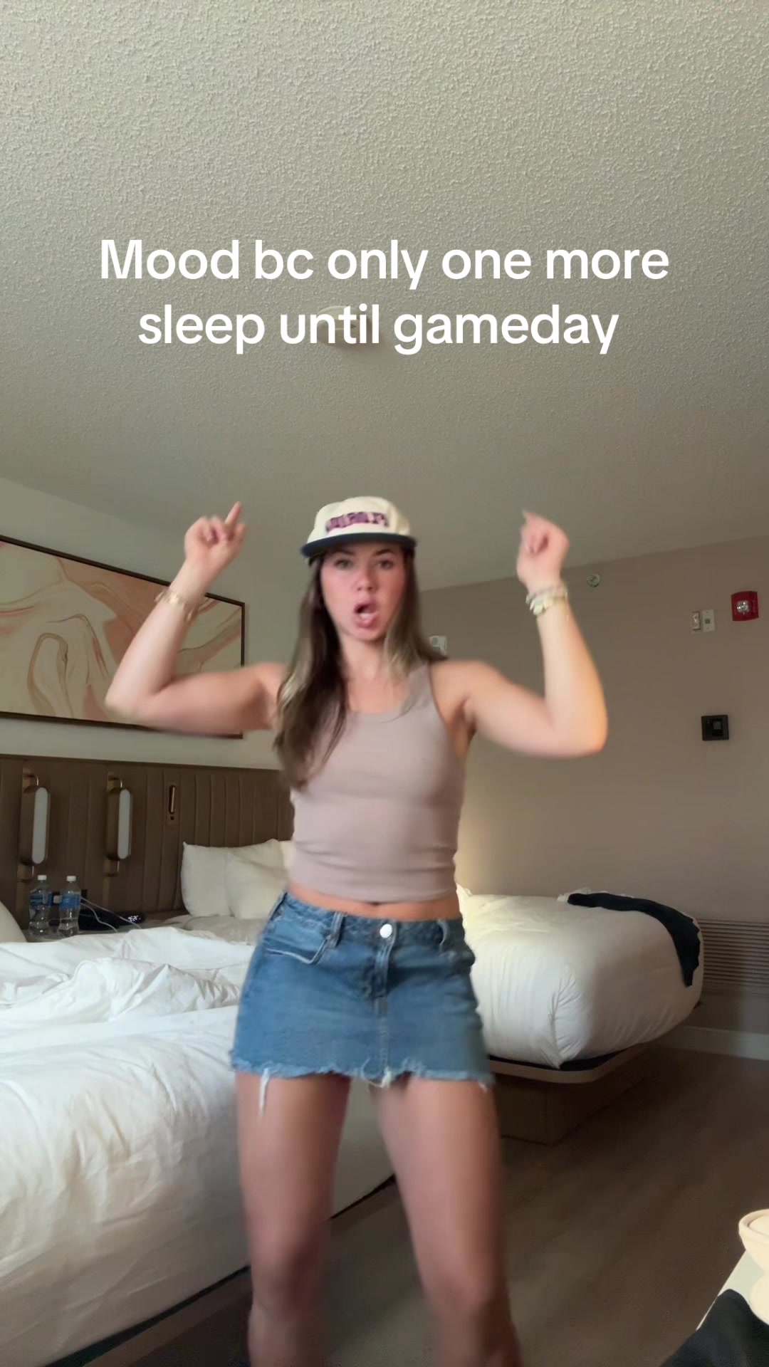 @lizlanden