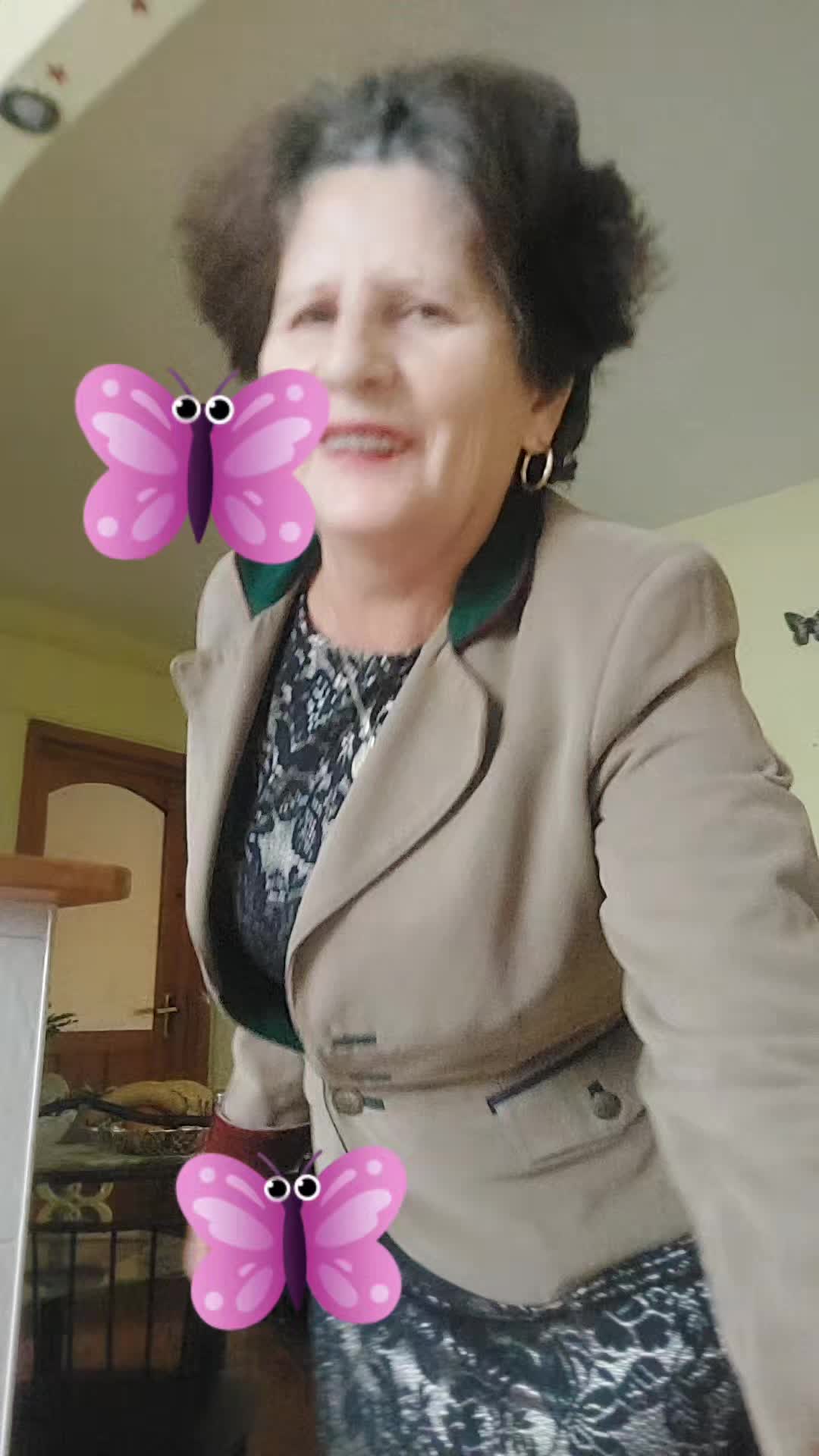 @Nina Cozma