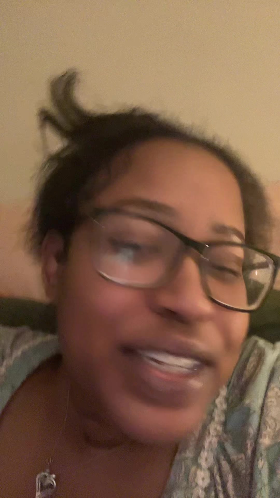 @Niy