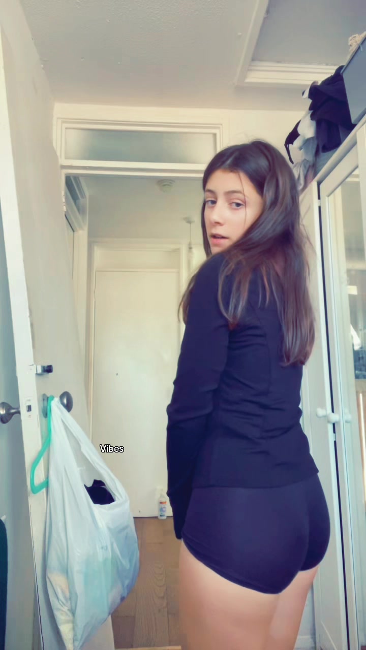 @️