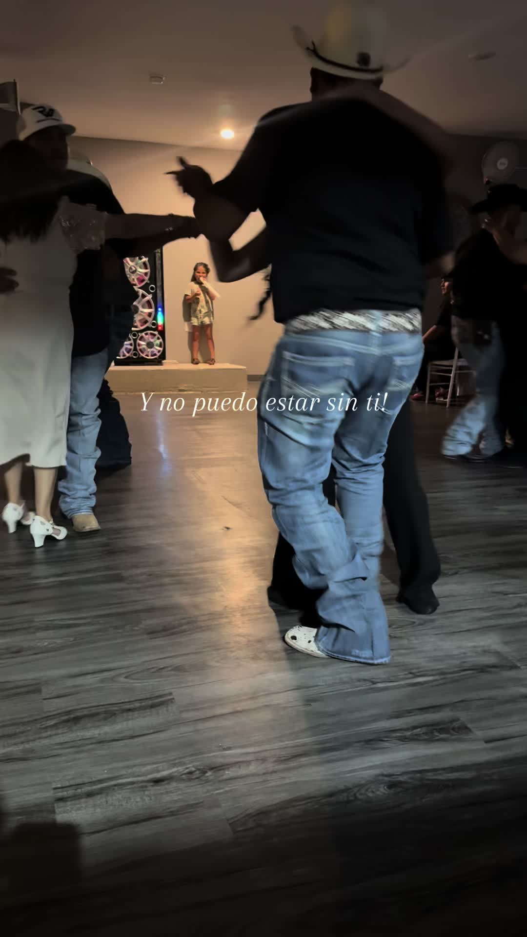 @𝓜𝓮𝓵𝓪𝓷𝓲𝓮
