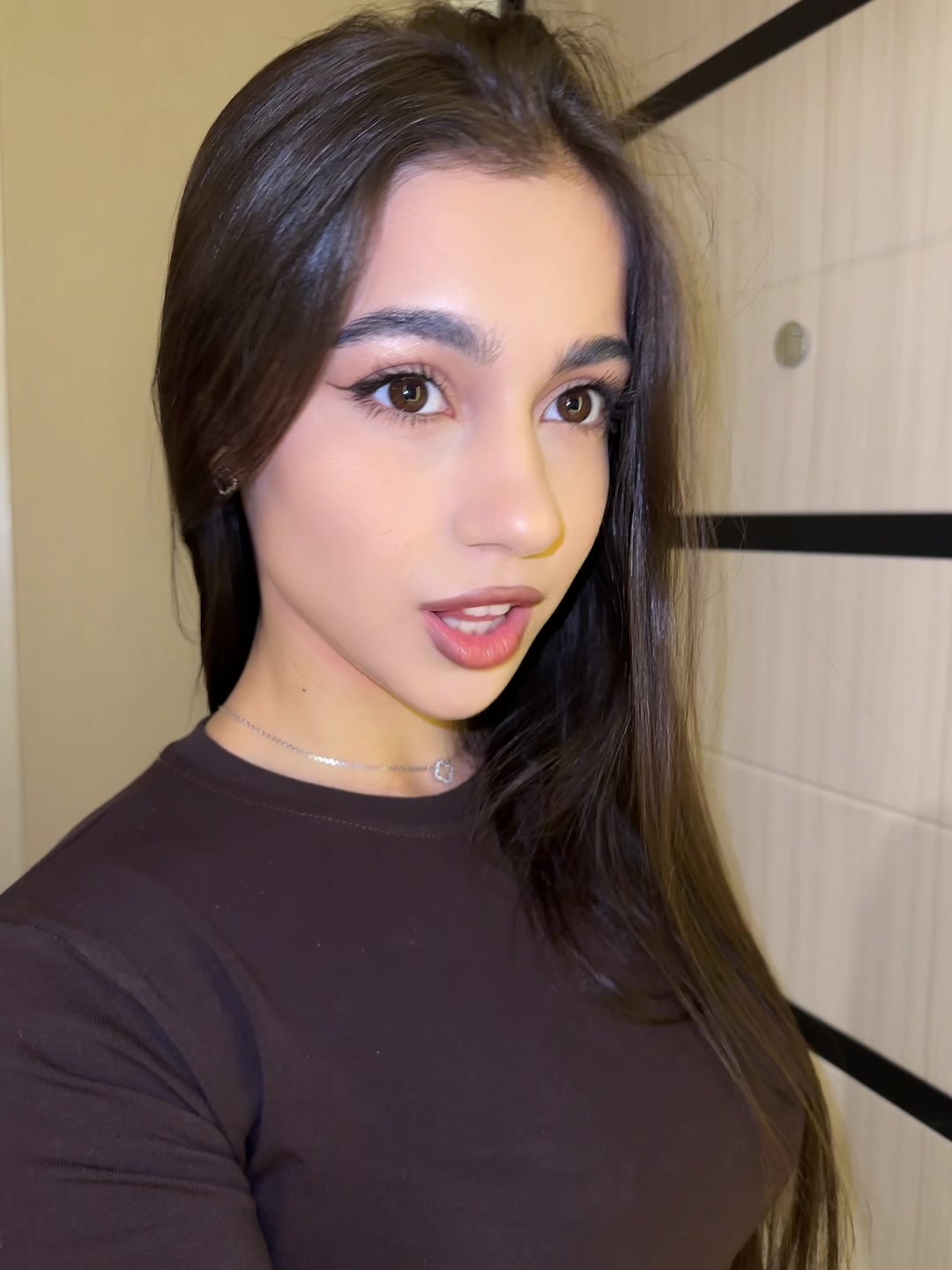 @AK