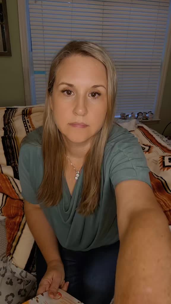 @Stephanie🍑🇺🇸