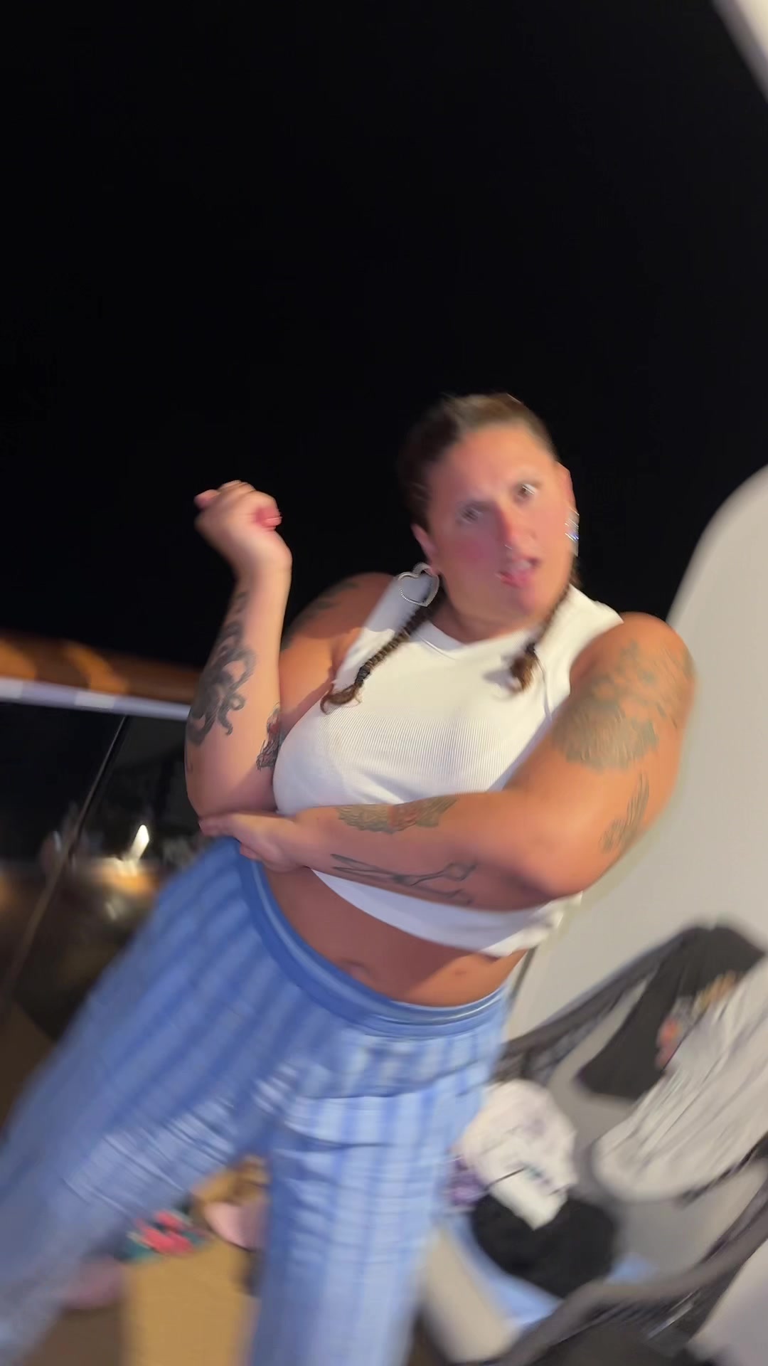 @meejeemoos