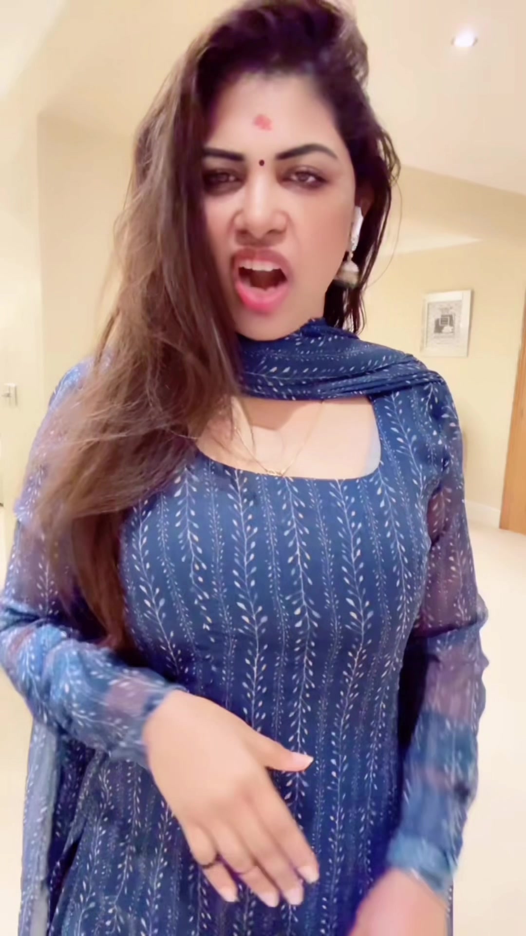 @lathaperumal