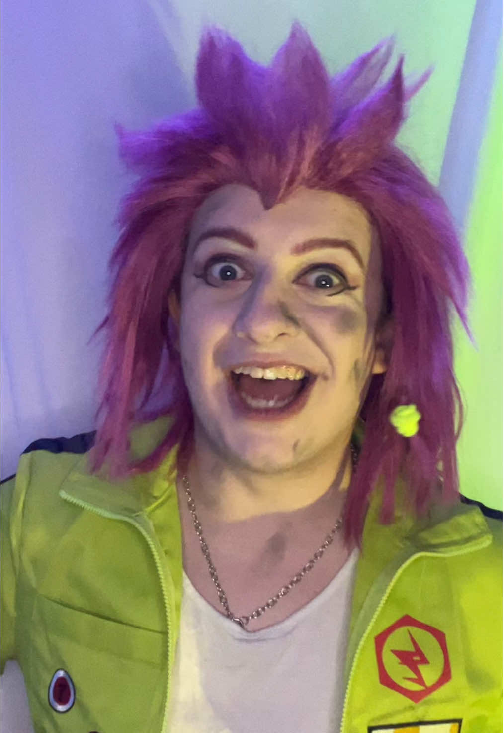 @(,,⊕︿⊗,,)