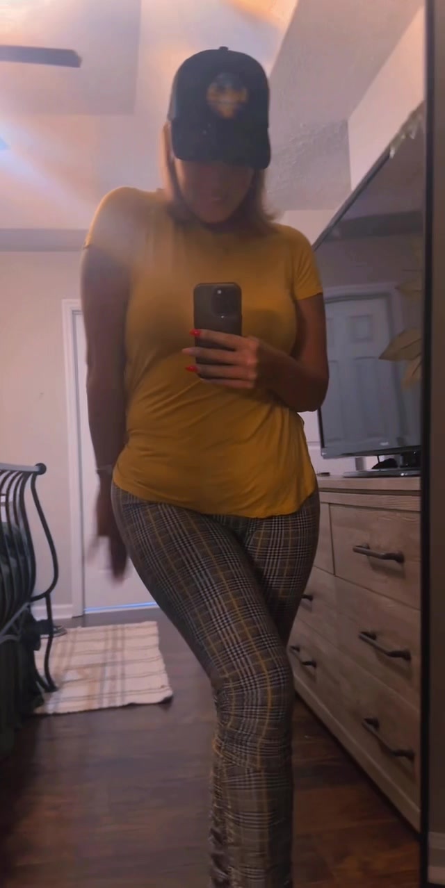 @TIYA ROSE