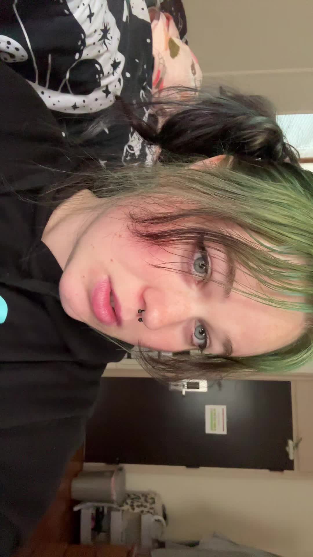 @Frogpog24