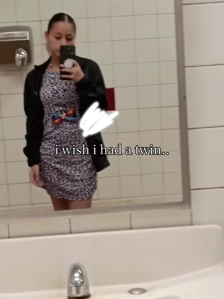 @kianapine