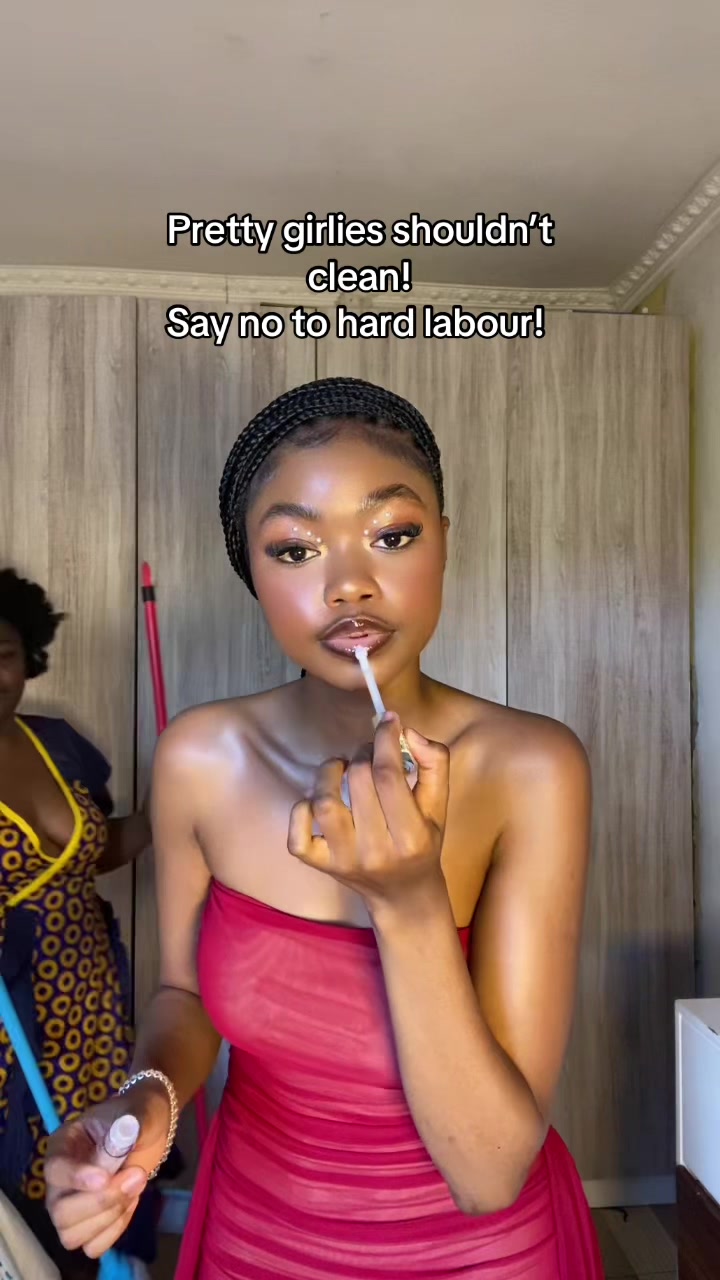 @Iminathi