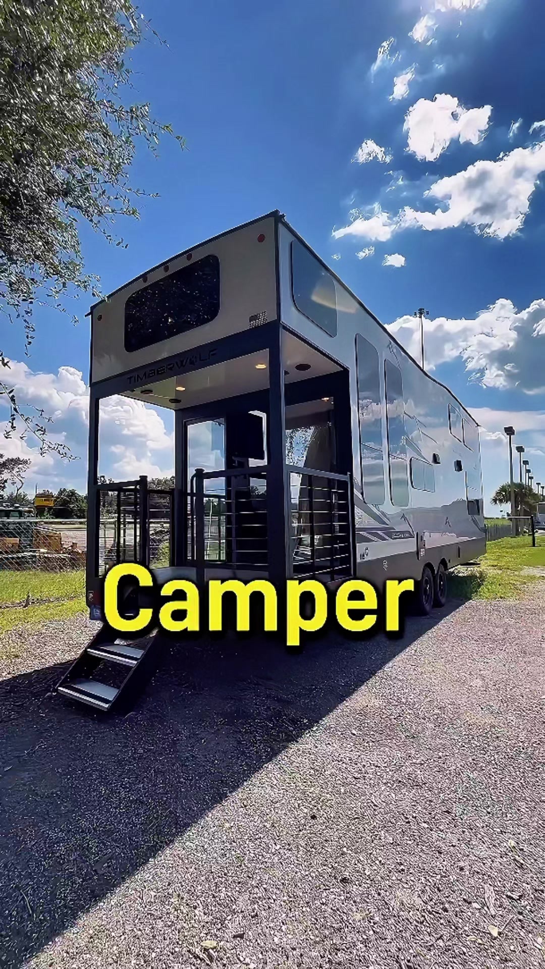@Caravan & RV World 🚐