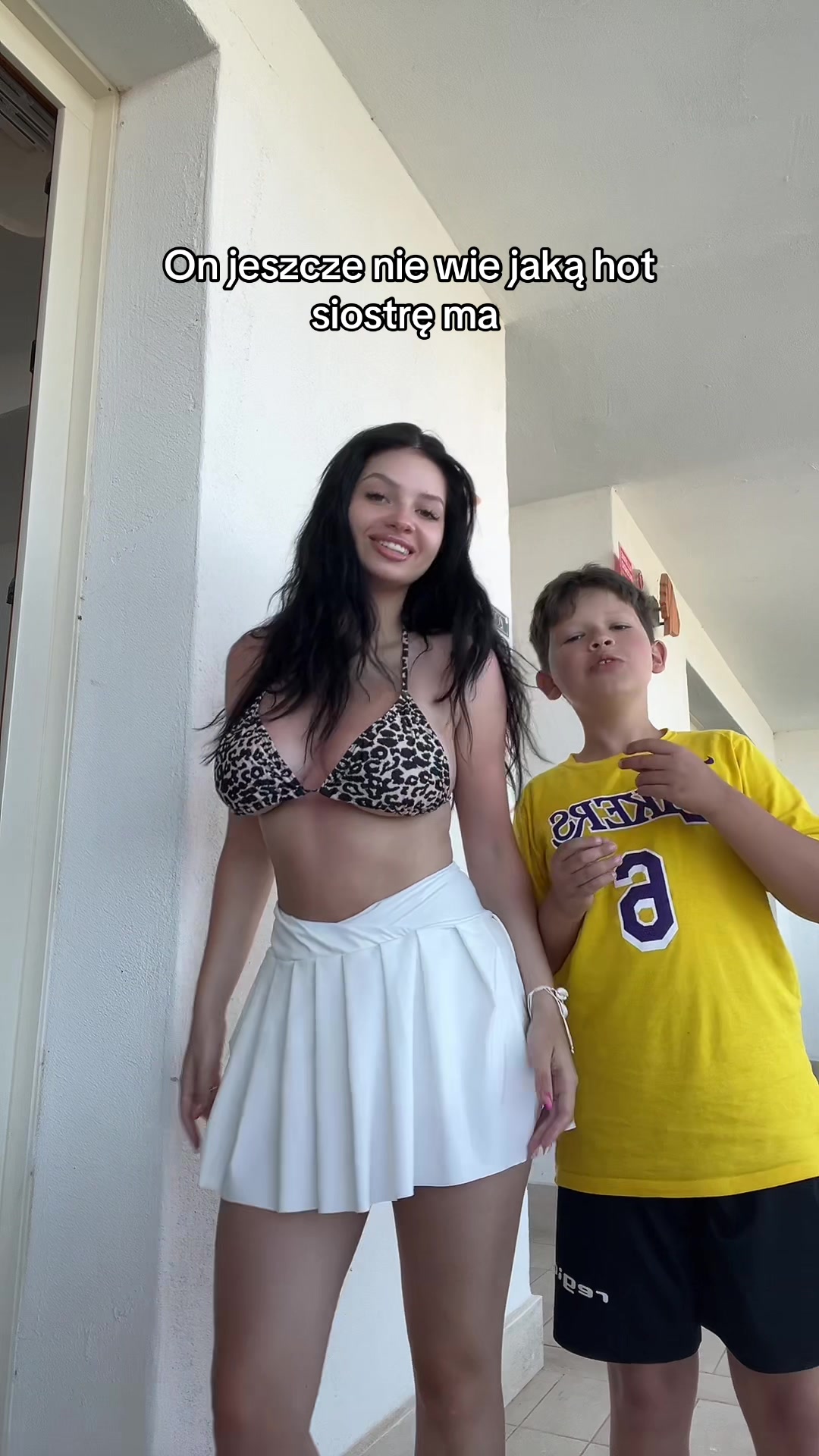 @ALEXA🤍