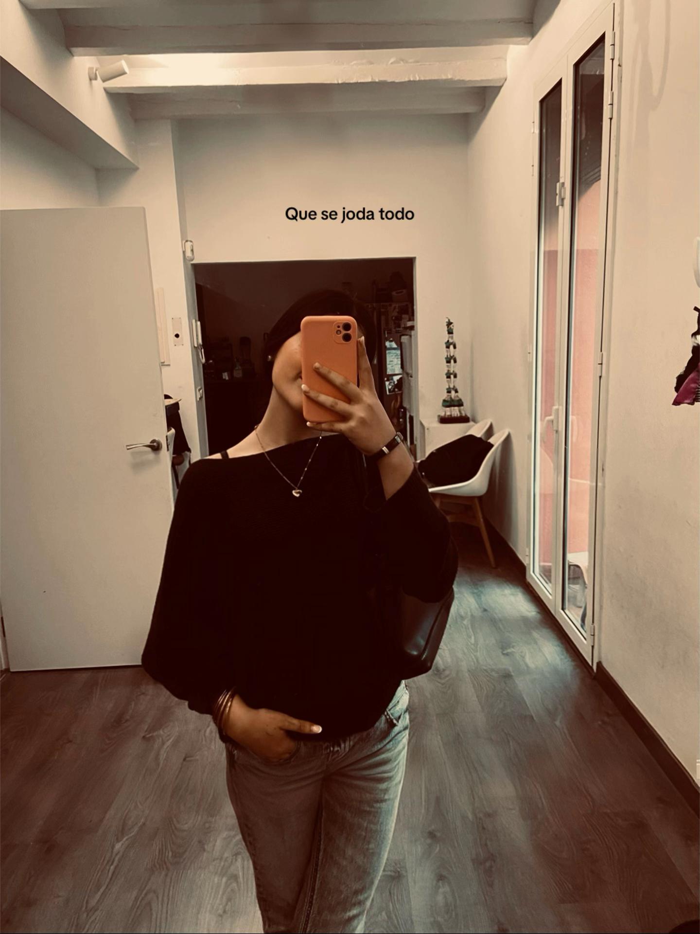 @𝑇𝑎𝑛𝑖𝑎