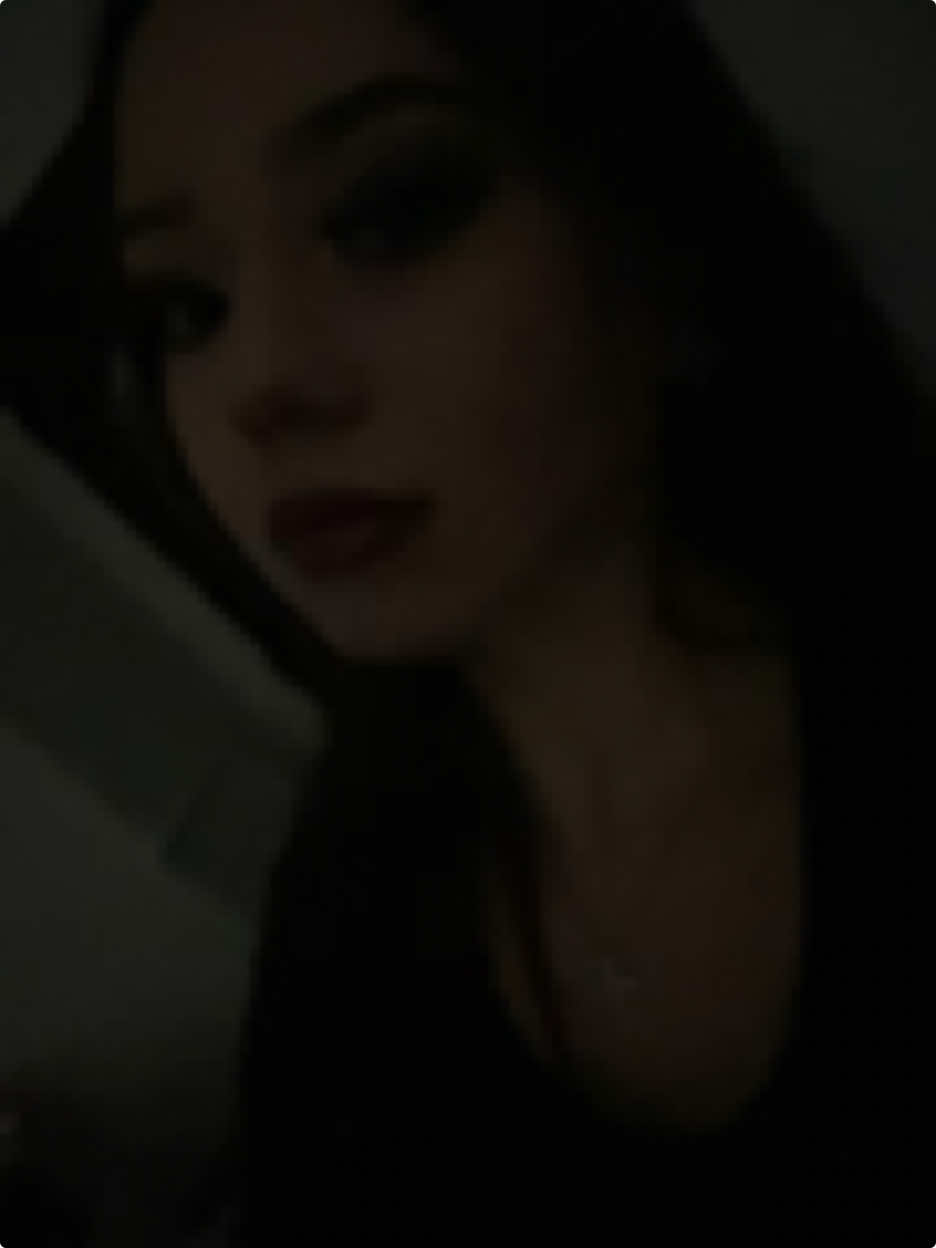 @𝓏𝒶𝓇𝒶💫
