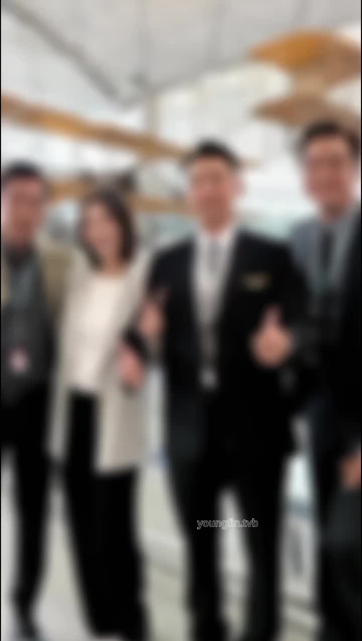 @𝑻𝒐𝒏𝒚_𝑯𝒖𝒏𝒈<៣