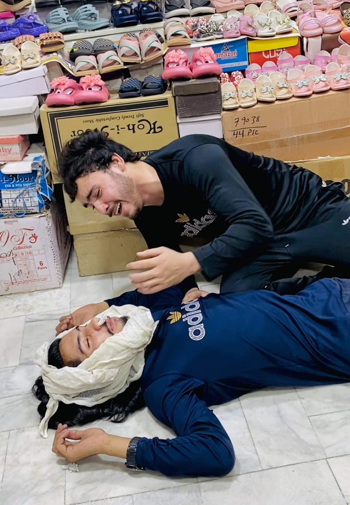 @hasnainshahi_27
